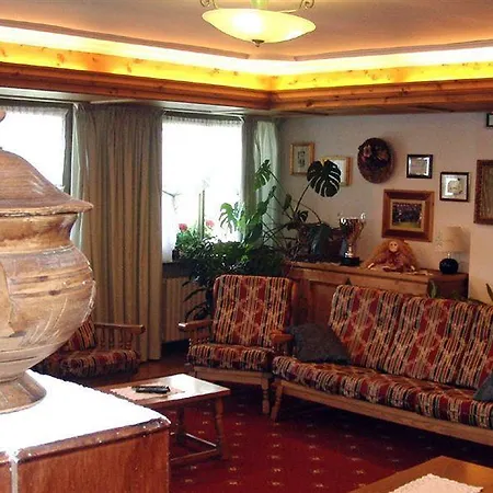 Hotel Canada Predazzo